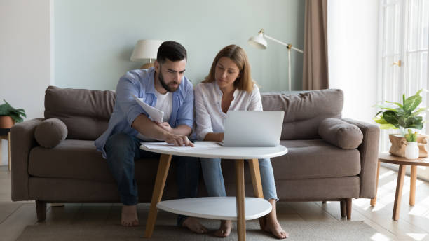 East Milton, FL Loan Agency Company